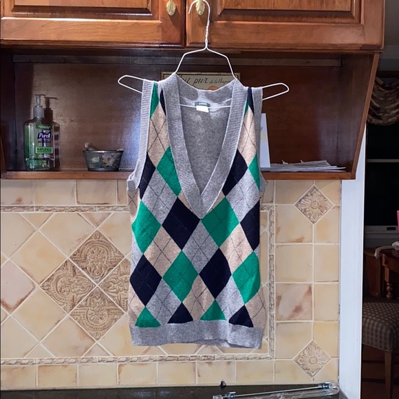 Brandy Melville Tops - sweater vest